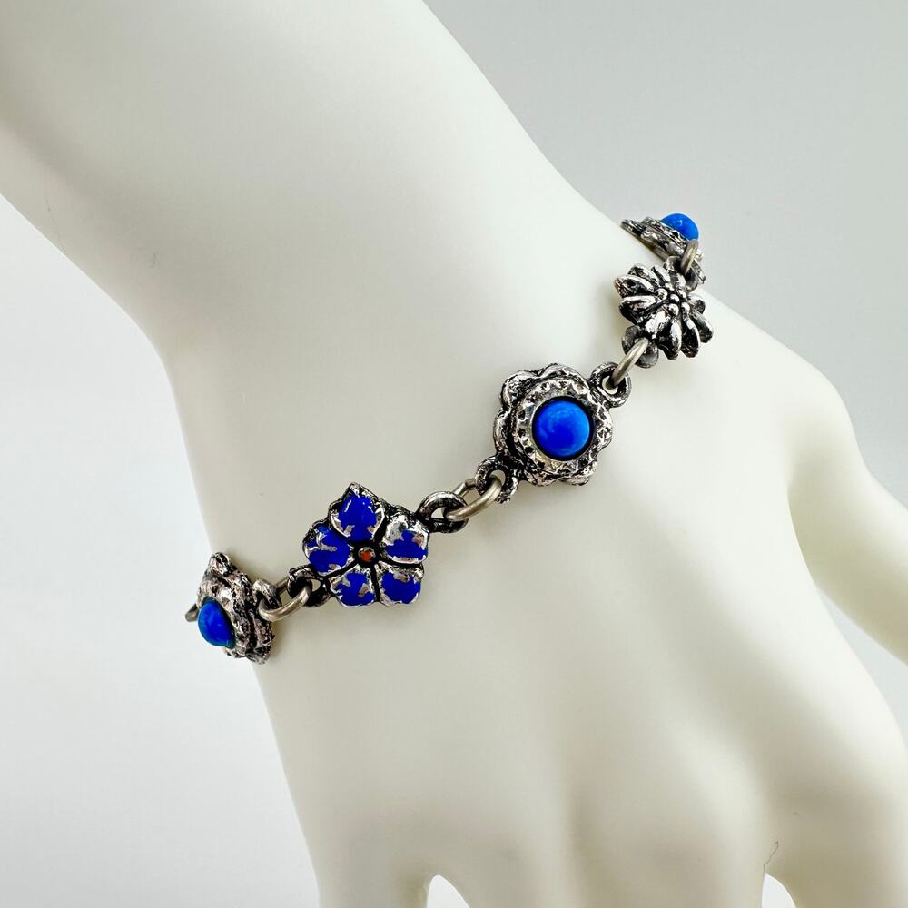 Vintage Blue Enamel Flowers Cabachons Charming Silver Tone 6.75" Bracelet